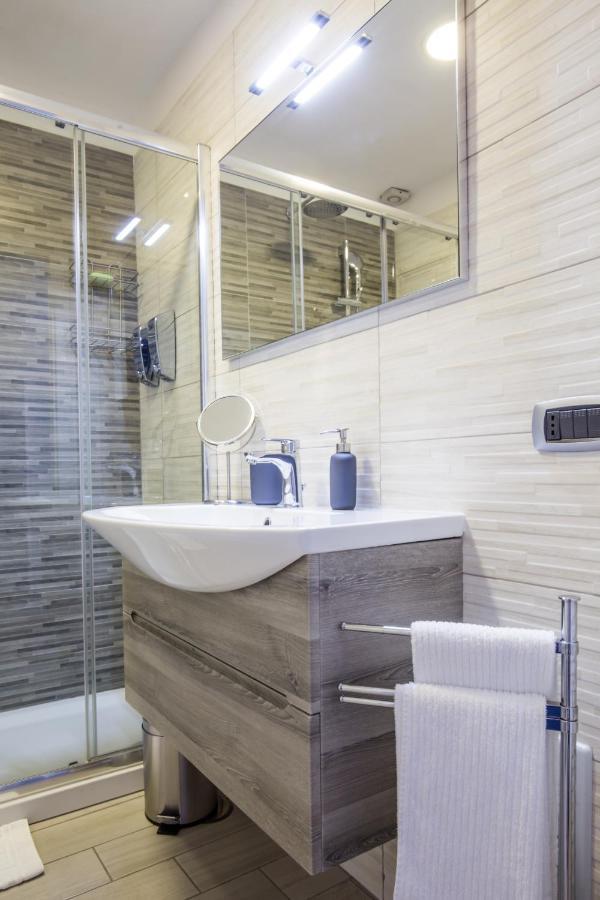 Parthenope Suite Rooms Neapol Zewnętrze zdjęcie
