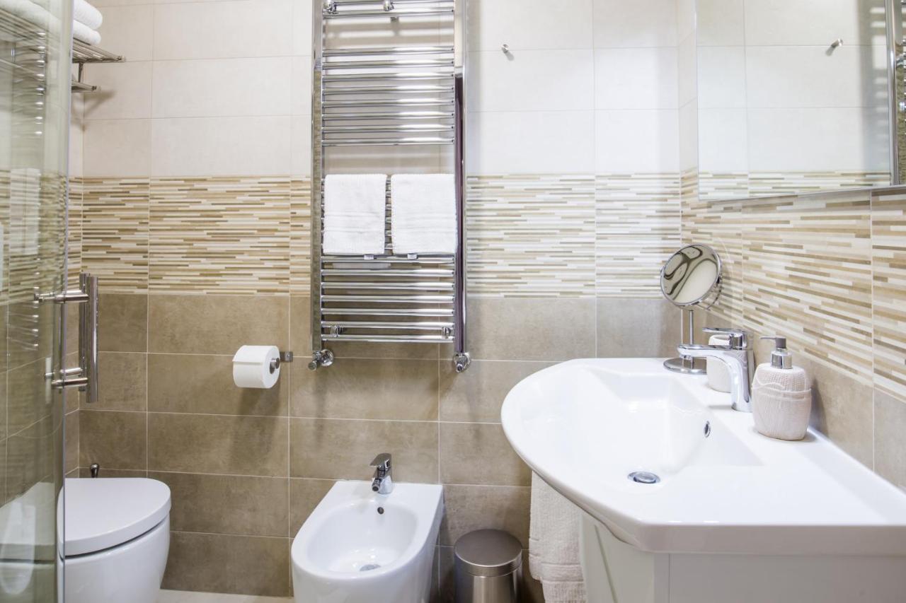 Parthenope Suite Rooms Neapol Zewnętrze zdjęcie