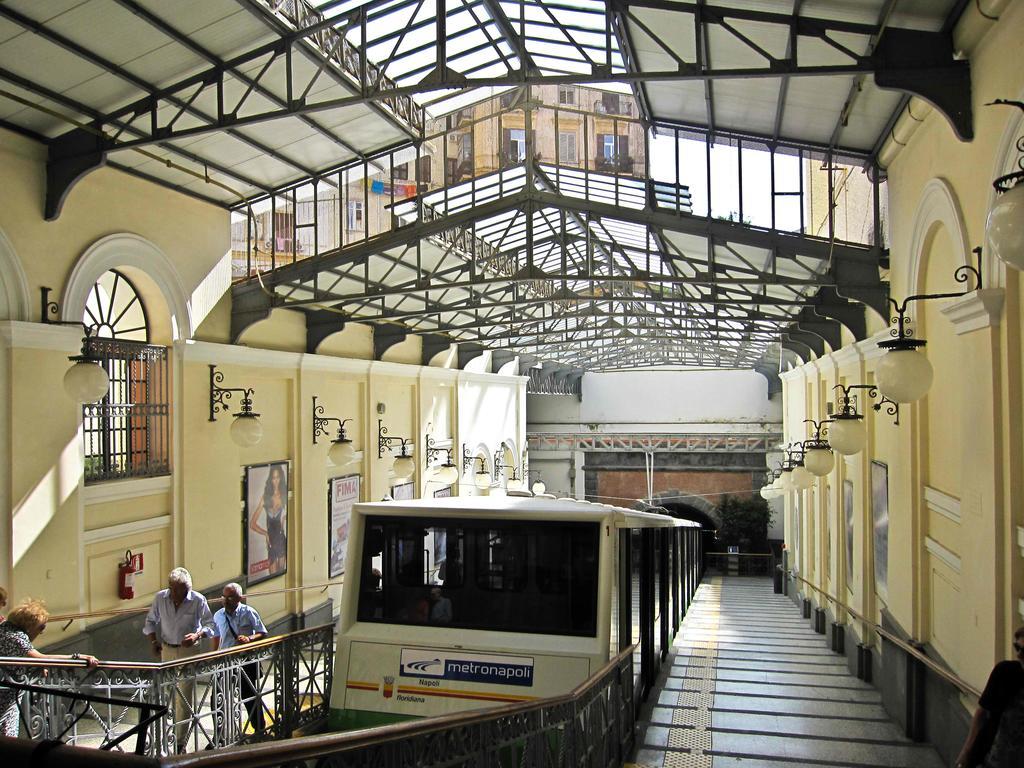 Parthenope Suite Rooms Neapol Zewnętrze zdjęcie